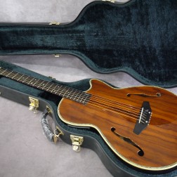 東京都足立区のお客様よりAlvarez Yairi KYF-3 を買取り致しました！サムネイル