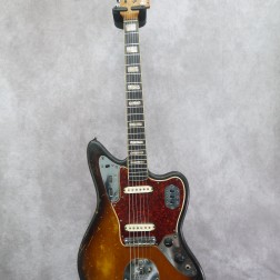 世田谷区のお客様よりFENDER JAGUAR 1966を買取り致しました！サムネイル